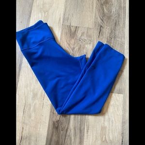 Sale: Nike true blue super nice Dri-Fit capri legging. Stretchy & Smooth. Small